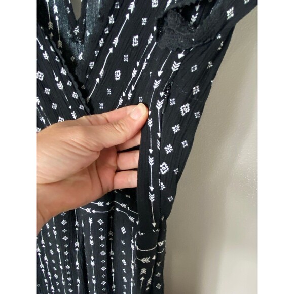 Hem & Thread Jumpsuit - Black And White Arrow S - Picture 5 of 8